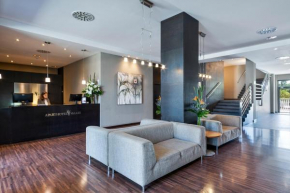Отель Aparthotel Attica 21 Vallés  Сабадель